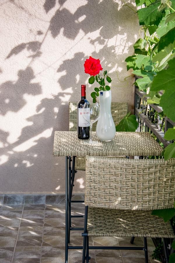 Apartmani Mendula Budva Luaran gambar